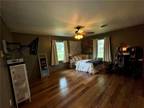 Home For Sale In Assumption, Illinois