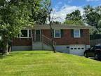 3264 Sutherland Drive - 1 3264 Sutherland Dr #1