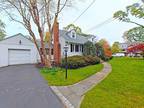 Residential, Cape - White Plains, NY 29 Coralyn Ave
