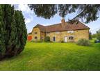 Redwall Lane, Linton 4 bed detached house for sale - £