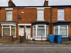 Clumber Street, HU5 2 bed terraced house for sale -