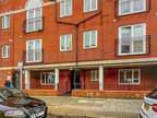 Elm Grove, Southsea, Hampshire 2 bed apartment for sale -