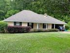 Home For Rent In Ridgeland, Mississippi