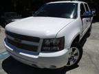 2012 Chevrolet Avalanche White, 165K miles