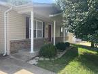 Home For Sale In Troy, Missouri