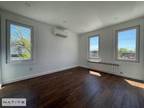 Flat For Rent In Middle Village, New York