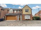 4 bedroom detached house for sale in Robin Hood Lane, Hall Green, B28
