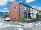Studio flat for rent in Part Self-Contained Bedsit, Redearth Rd. Darwen, BB3