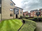 Firs Close, Mitcham, CR4 1 bed apartment for sale -