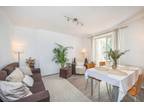 Hatherley Grove, Notting Hill 2 bed flat for sale -