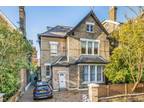 Priory Road, South Hampstead 2 bed flat for sale -