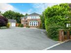 4 bedroom detached house for sale in Hanewell Rise, Hilperton, BA14