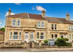 2 bedroom terraced house for sale in Lyndhurst Road, Oldfield Park, Bath, BA2