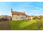 6 bedroom character property for sale in Cabbage Lane, Horsington, Templecombe