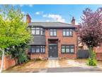 Foster Road, Acton, W3 5 bed semi-detached house for sale - £