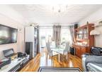 Kings Avenue, Greenford, UB6 1 bed flat for sale -