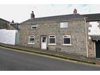 Penrose Road, Helston 2 bed cottage to rent - £1,100 pcm (£254 pw)