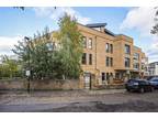 Railshead Road, St Margarets/Old. 2 bed apartment for sale -