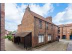 Aldwark, York, YO1 3 bed semi-detached house for sale -