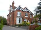 2 bedroom penthouse for rent in Lichfield Road, SUTTON COLDFIELD, B74