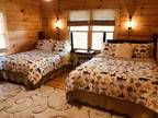 Mineral Bluff 4 bedrooms 3 bathrooms cabin