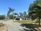 Home For Sale In Woodlake, California