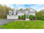 Detached, Colonial, Contemporary - LONG POND, PA 1156 Glade Dr