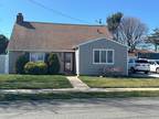 15 N Emerson Ave, Copiague, NY 11726 - MLS 3538716