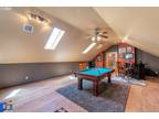 Home For Sale In Oakland, Oregon