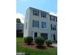 Colonial, End Of Row/Townhouse - DUMFRIES, VA 15714 Lansdale Pl
