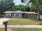 Home For Sale In Plant City, Florida