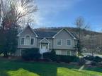 Home For Sale In Stony Point, New York