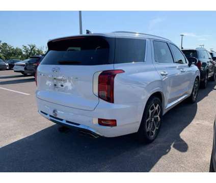 2022 Hyundai Palisade Calligraphy is a White 2022 SUV in New Port Richey FL
