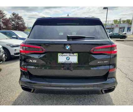 2022 BMW X5 xDrive40i is a Black 2022 BMW X5 4.6is SUV in Newton NJ