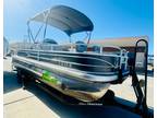 2017 Suntracker 22ft fishin barge 22dlx 115 4 stroke engine only 80 hours