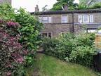 Lane Top, Queensbury 2 bed semi-detached house for sale -