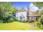 3 bedroom property for sale in Chequers Green, Lymington, Hampshire