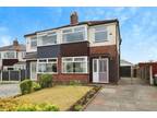 3 bedroom semi-detached house for rent in Saxon Close, Bury, BL8