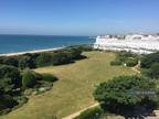 2 bedroom penthouse for rent in Lewes Crescent, Brighton, BN2