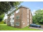 1+ bedroom flat/apartment for sale in The Avenue, Worcester Park, Surrey, KT4