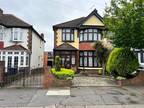 Capel Gardens, Ilford 3 bed house -