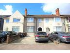 Review Road, Dagenham, RM10 3 bed terraced house to rent - £2,100 pcm (£485