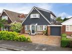 5 bedroom detached house for sale in Spacious 5 Bed House with 2 Bathrooms On