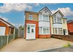 WOOLSTON! NO CHAIN! TWO RECEPTION. 3 bed semi-detached house for sale -