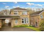East Causeway Vale, Leeds, West. 4 bed detached house for sale -