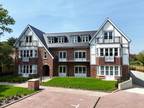 2 bedroom apartment for sale in Chewton Farm Road, Highcliffe, Christchurch 