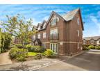 2 bedroom flat for sale in Poole Road, Upton, Poole, BH16