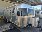 2014 Airstream Flying Cloud 25RB Twin