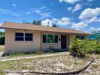 Home For Sale In Lantana, Florida
