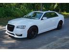 2019 Chrysler 300 White, 47K miles